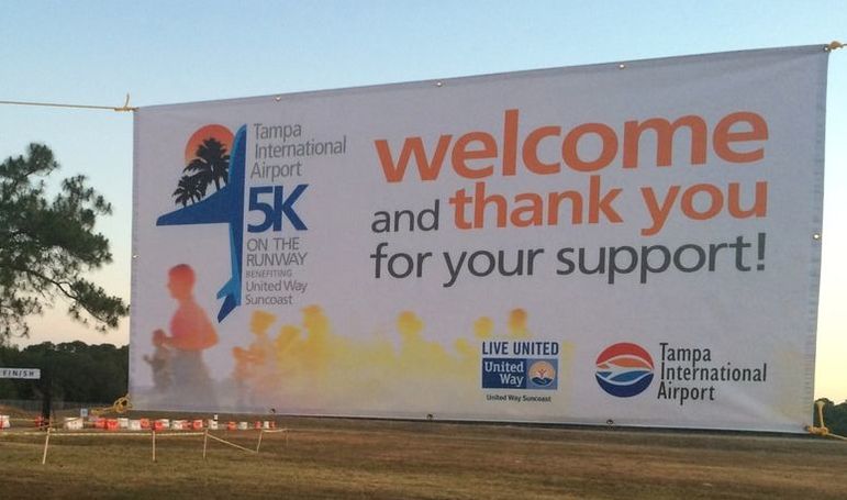Welcome banner at 2017 5K on the Runway in Tampa.