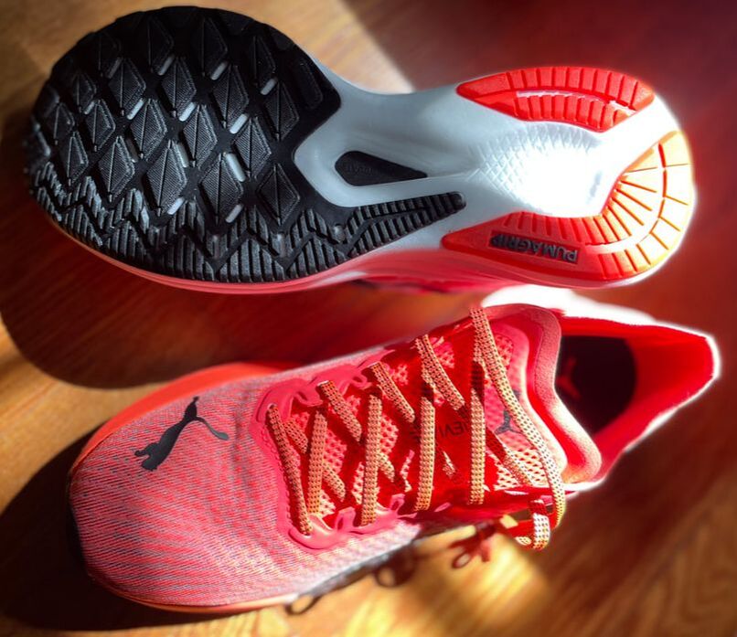 Top and bottom of Puma Deviate NITRO running shoes.