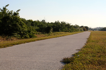 Paved trail in Fort DeSoto Park